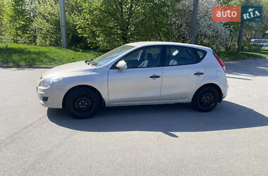 Хетчбек Hyundai i30 2010 в Полтаві