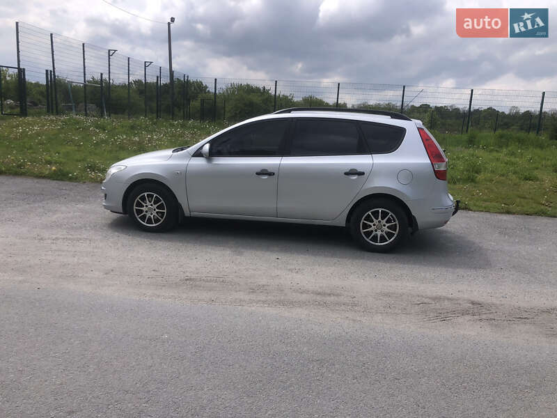 Hyundai i30 2009