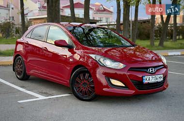 Хэтчбек Hyundai i30 2013 в 