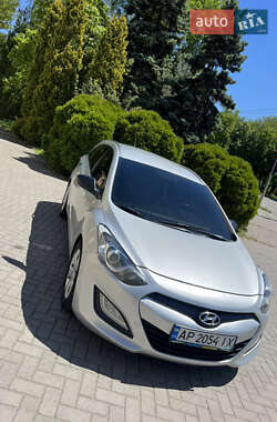 Универсал Hyundai i30 2013 в 