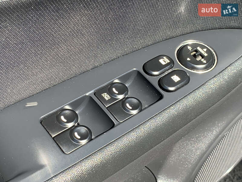 Универсал Hyundai i30 2009 в Виннице