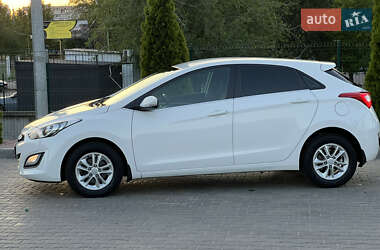 Хетчбек Hyundai i30 2013 в 