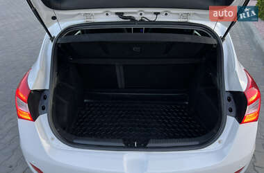 Хетчбек Hyundai i30 2013 в 