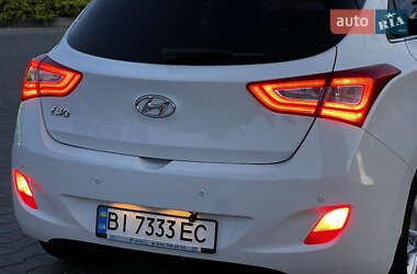 Хетчбек Hyundai i30 2013 в 