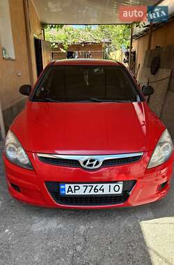 Хетчбек Hyundai i30 2009 в Запоріжжі