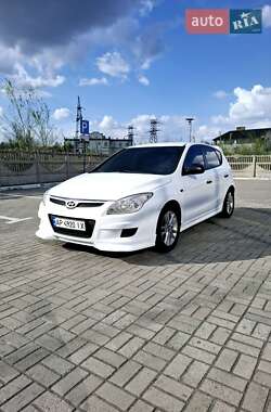 Хэтчбек Hyundai i30 2008 в Запорожье