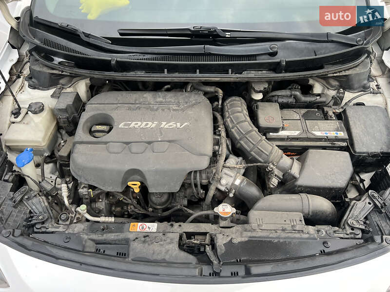 Хэтчбек Hyundai i30 2012 в Николаеве