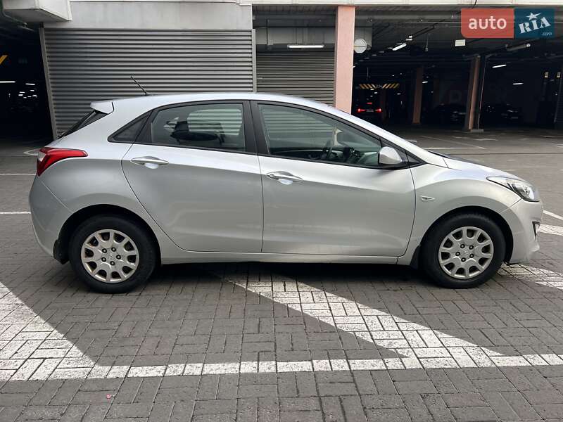 Хетчбек Hyundai i30 2014 в Києві