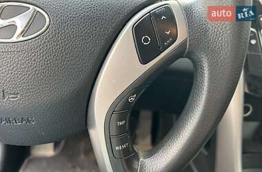 Хэтчбек Hyundai i30 2014 в 