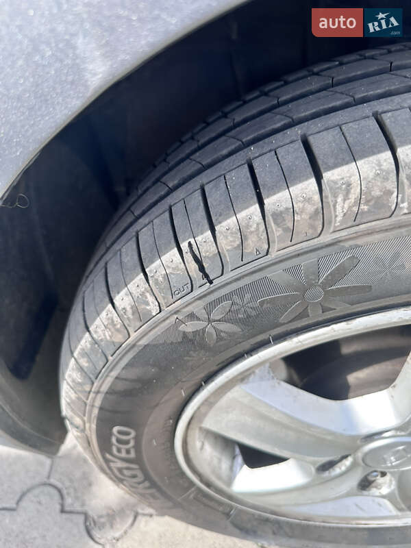 Хетчбек Hyundai i30 2008 в Дніпрі