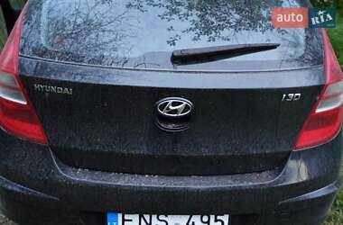 Хэтчбек Hyundai i30 2009 в 