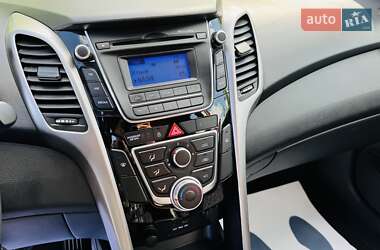 Хетчбек Hyundai i30 2013 в 