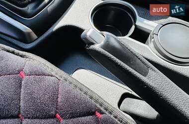 Хетчбек Hyundai i30 2013 в 