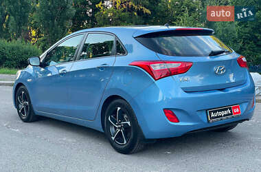 Хетчбек Hyundai i30 2013 в 
