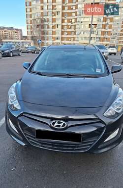 Универсал Hyundai i30 2013 в Львове