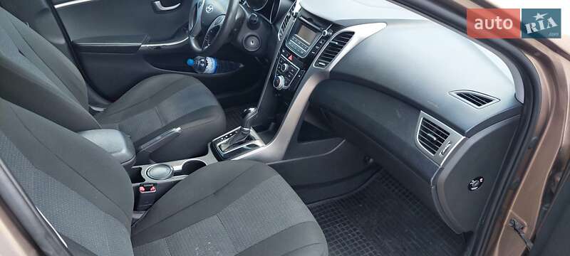 Універсал Hyundai i30 2013 в Запоріжжі