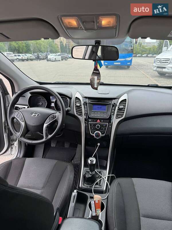 Универсал Hyundai i30 2012 в Харькове