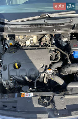 Хэтчбек Hyundai i30 2013 в 