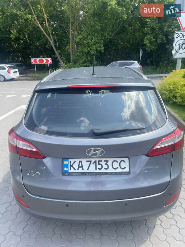 Универсал Hyundai i30 2013 в Василькове