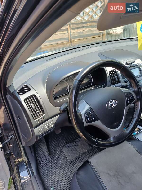 Універсал Hyundai i30 2010 в Вінниці