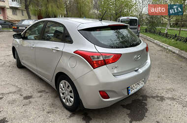 Хэтчбек Hyundai i30 2016 в 