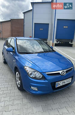 Хэтчбек Hyundai i30 2009 в Львове