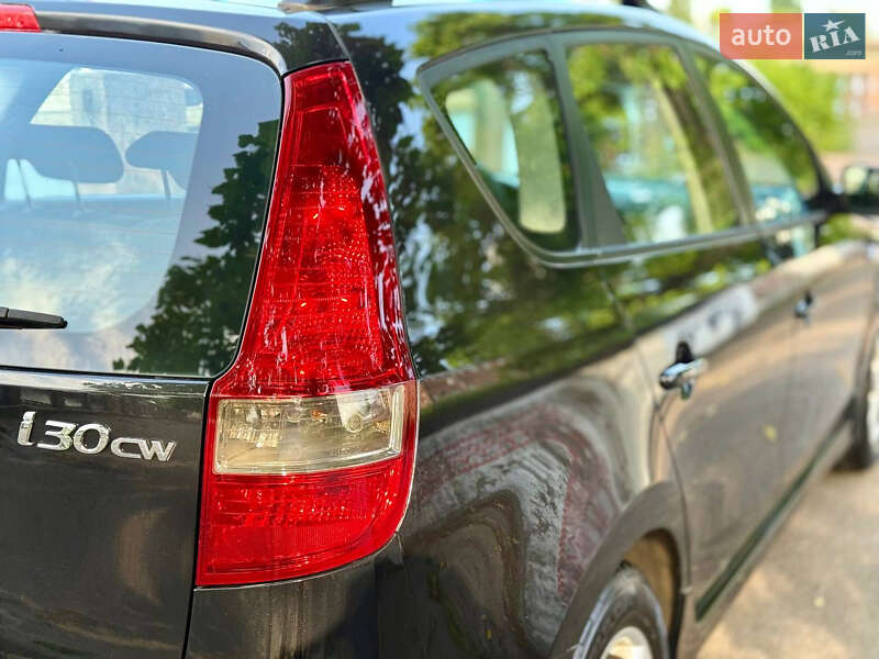 Хэтчбек Hyundai i30 2010 в Кропивницком