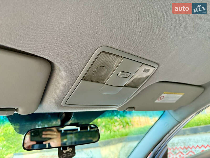 Хэтчбек Hyundai i30 2010 в Кропивницком