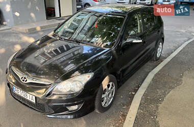 Хетчбек Hyundai i30 2011 в Києві