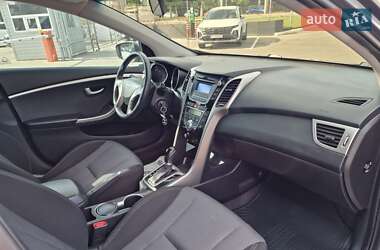 Хэтчбек Hyundai i30 2014 в 