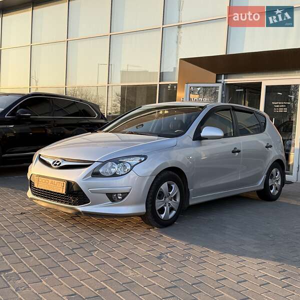 Hyundai i30 2011