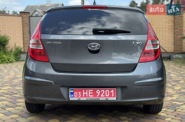 Хэтчбек Hyundai i30 2010 в Житомире