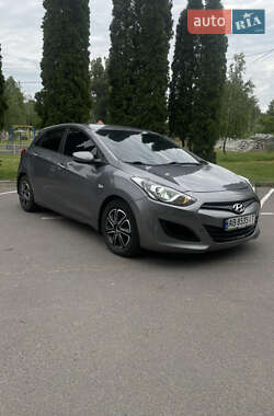 Хэтчбек Hyundai i30 2013 в Виннице