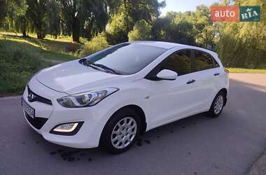 Хетчбек Hyundai i30 2014 в Ніжині