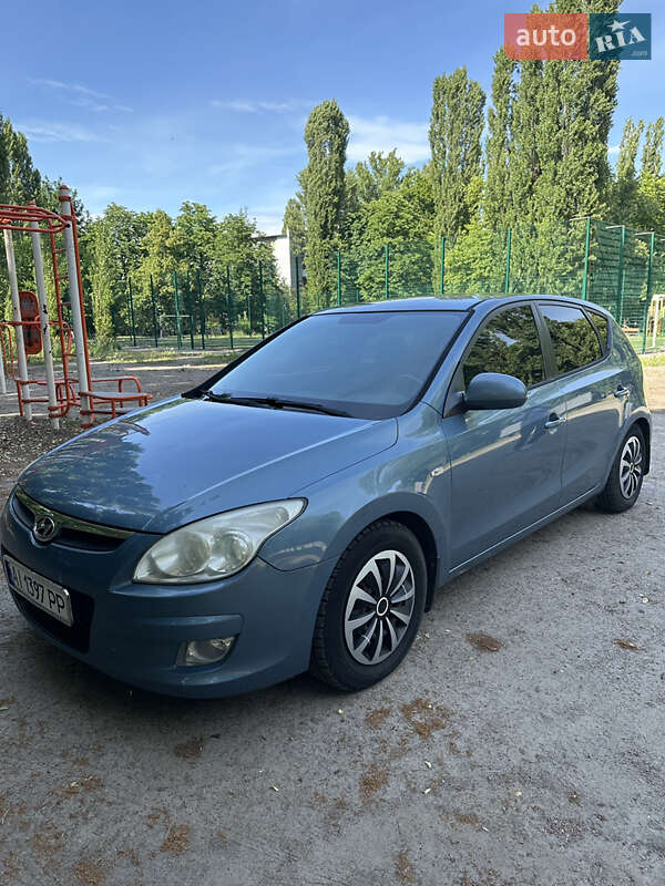 Хетчбек Hyundai i30 2008 в Кременчуці