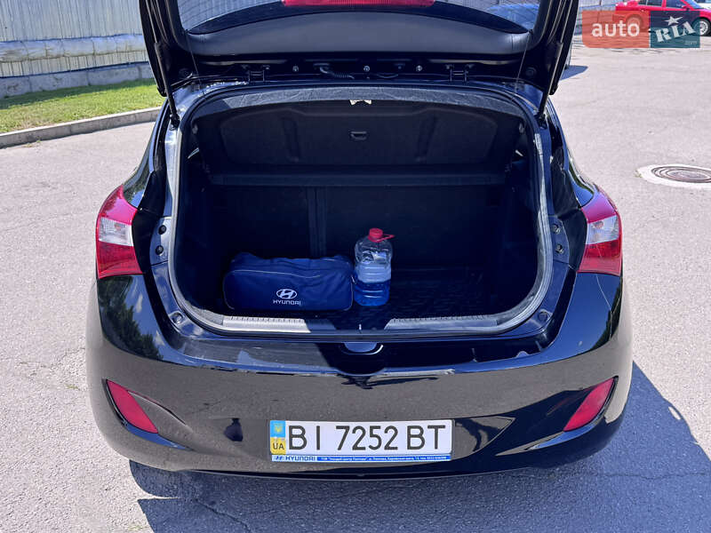 Хэтчбек Hyundai i30 2013 в Полтаве