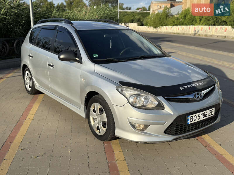 Універсал Hyundai i30 2011 в Калинівці