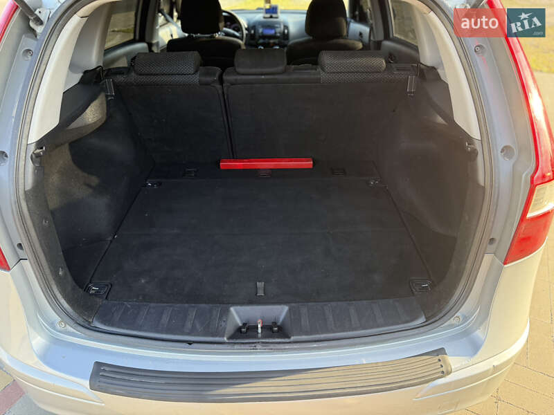 Універсал Hyundai i30 2011 в Калинівці
