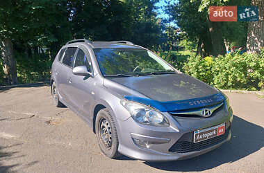 Универсал Hyundai i30 2012 в 