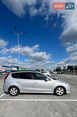 Универсал Hyundai i30 2011 в 