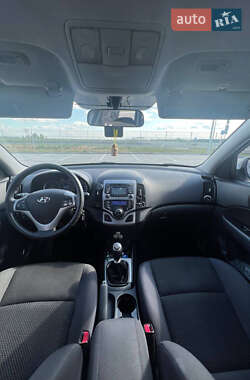 Универсал Hyundai i30 2011 в 