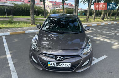 Хэтчбек Hyundai i30 2013 в Киеве