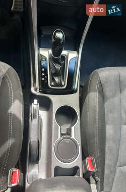 Хэтчбек Hyundai i30 2012 в 