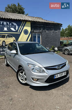 Хетчбек Hyundai i30 2011 в Ніжині