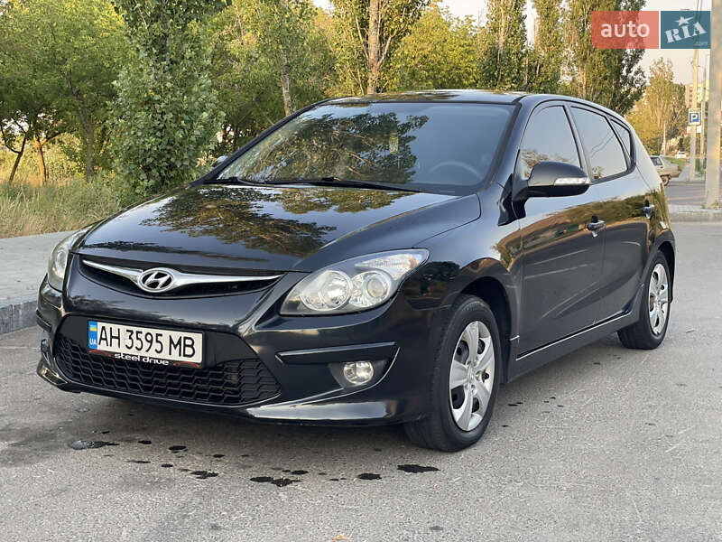 Hyundai i30 2011