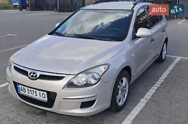 Универсал Hyundai i30 2009 в Ладыжине