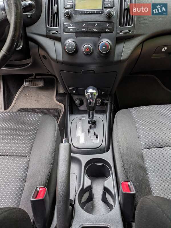 Хетчбек Hyundai i30 2011 в Києві