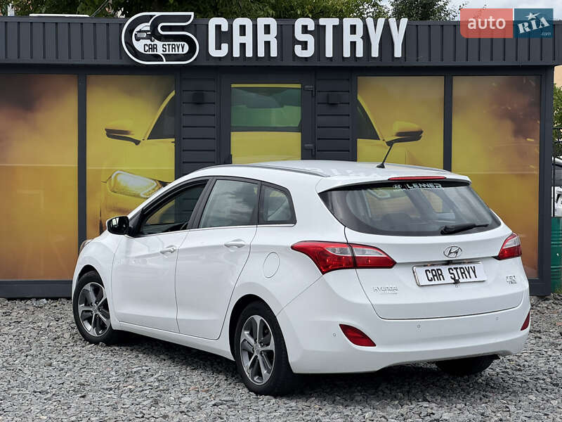 Универсал Hyundai i30 2016 в Стрые
