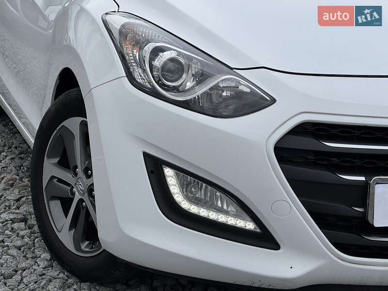 Универсал Hyundai i30 2016 в Стрые