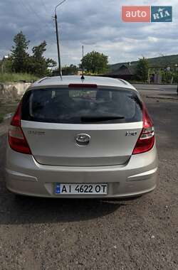 Хэтчбек Hyundai i30 2008 в 